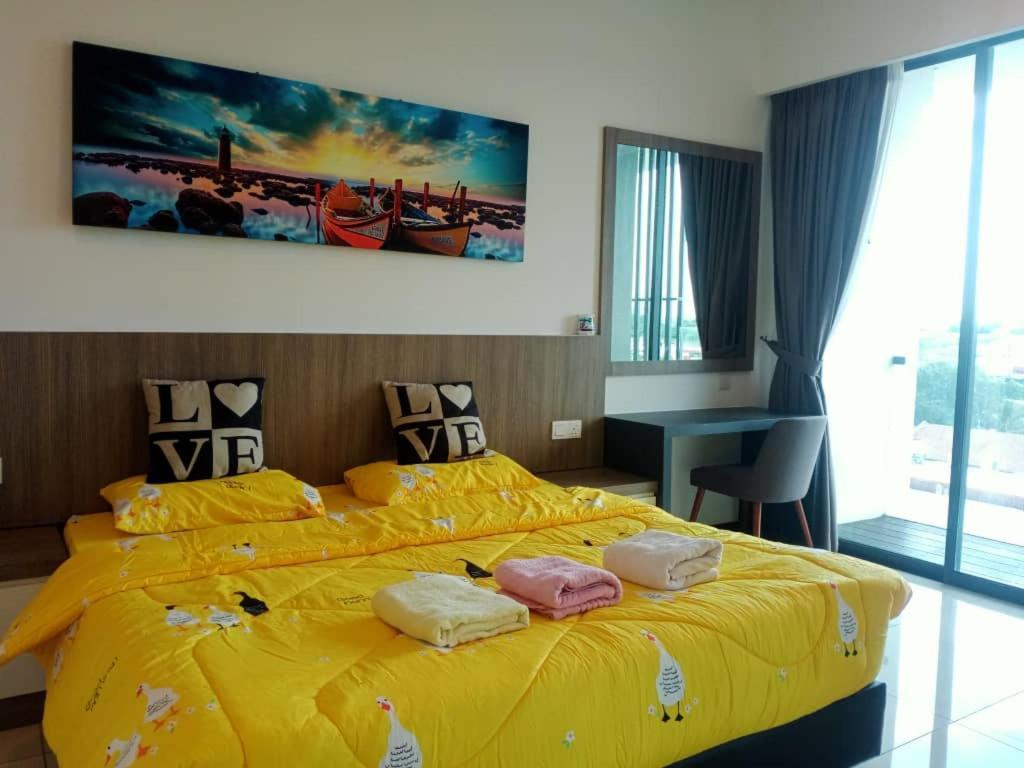 Private Condo Port Dickson Waterfront Exterior foto