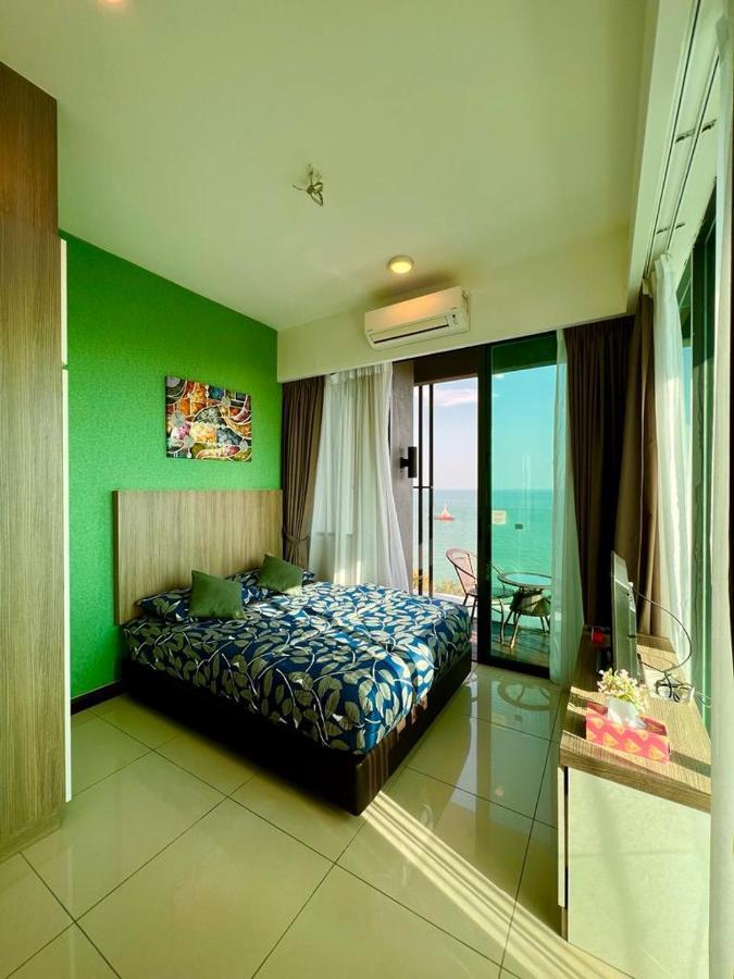Private Condo Port Dickson Waterfront Exterior foto