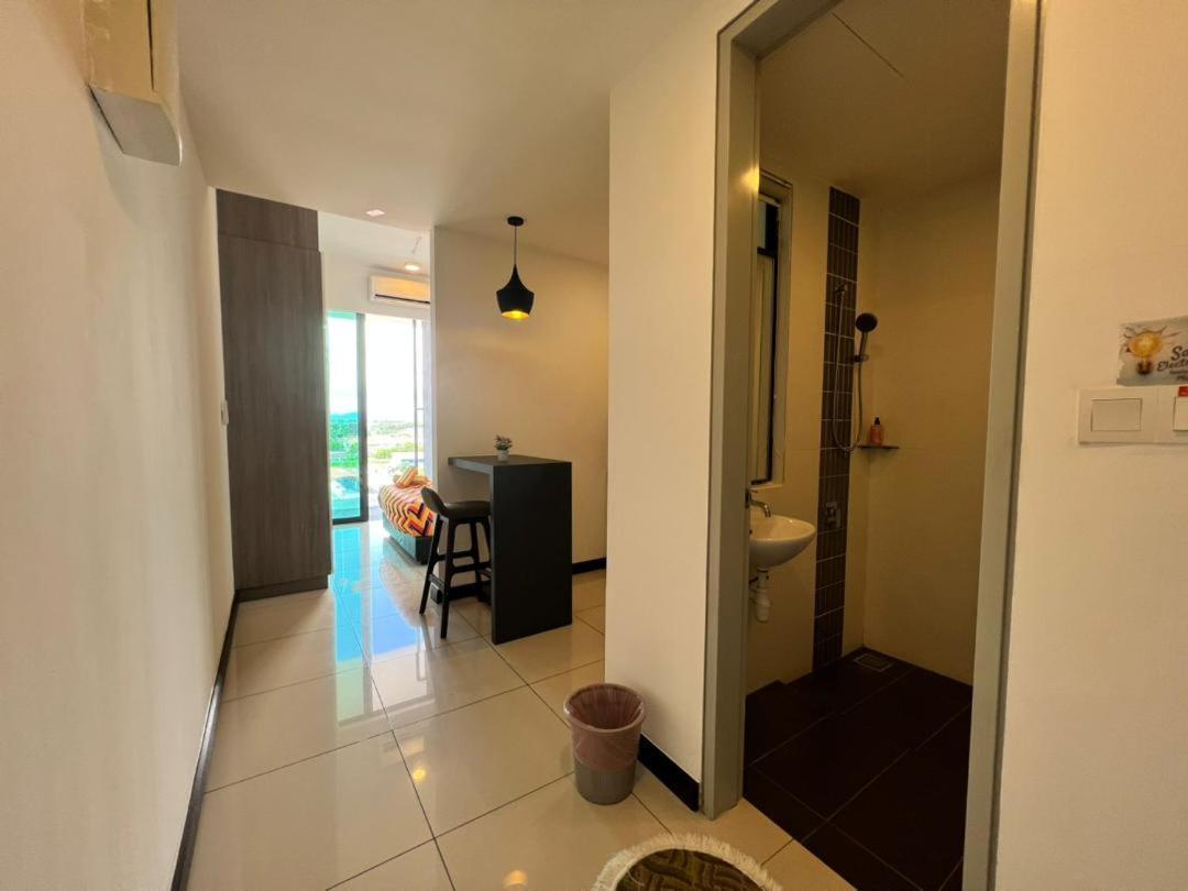 Private Condo Port Dickson Waterfront Exterior foto